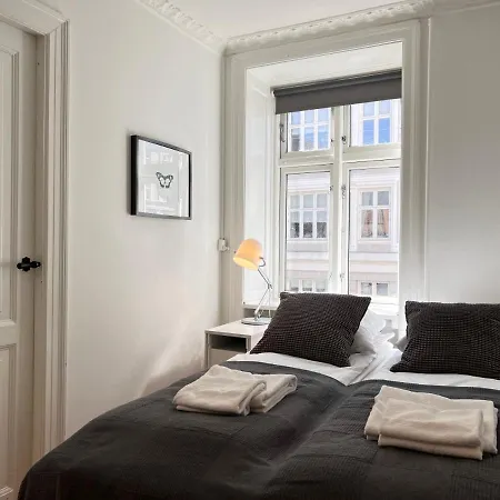 Located In Cozy Area Of * Copenhague