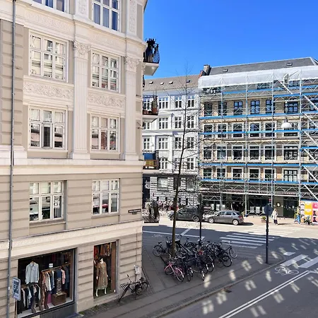 Located In Cozy Area Of * Copenhague