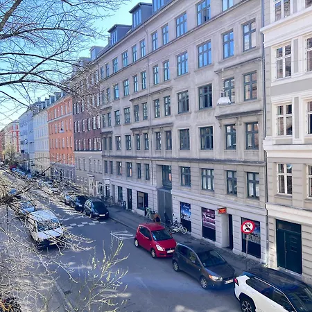Appartement Located In Cozy Area Of Copenhague